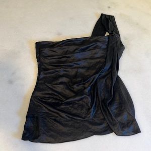 BCBG Maxazria Womens Black off the shoulder Top Size 06